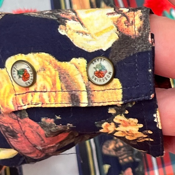 Moschino ! Vintage 1980’s Western style shirt with snap Moschino buttons - Picture 5 of 8